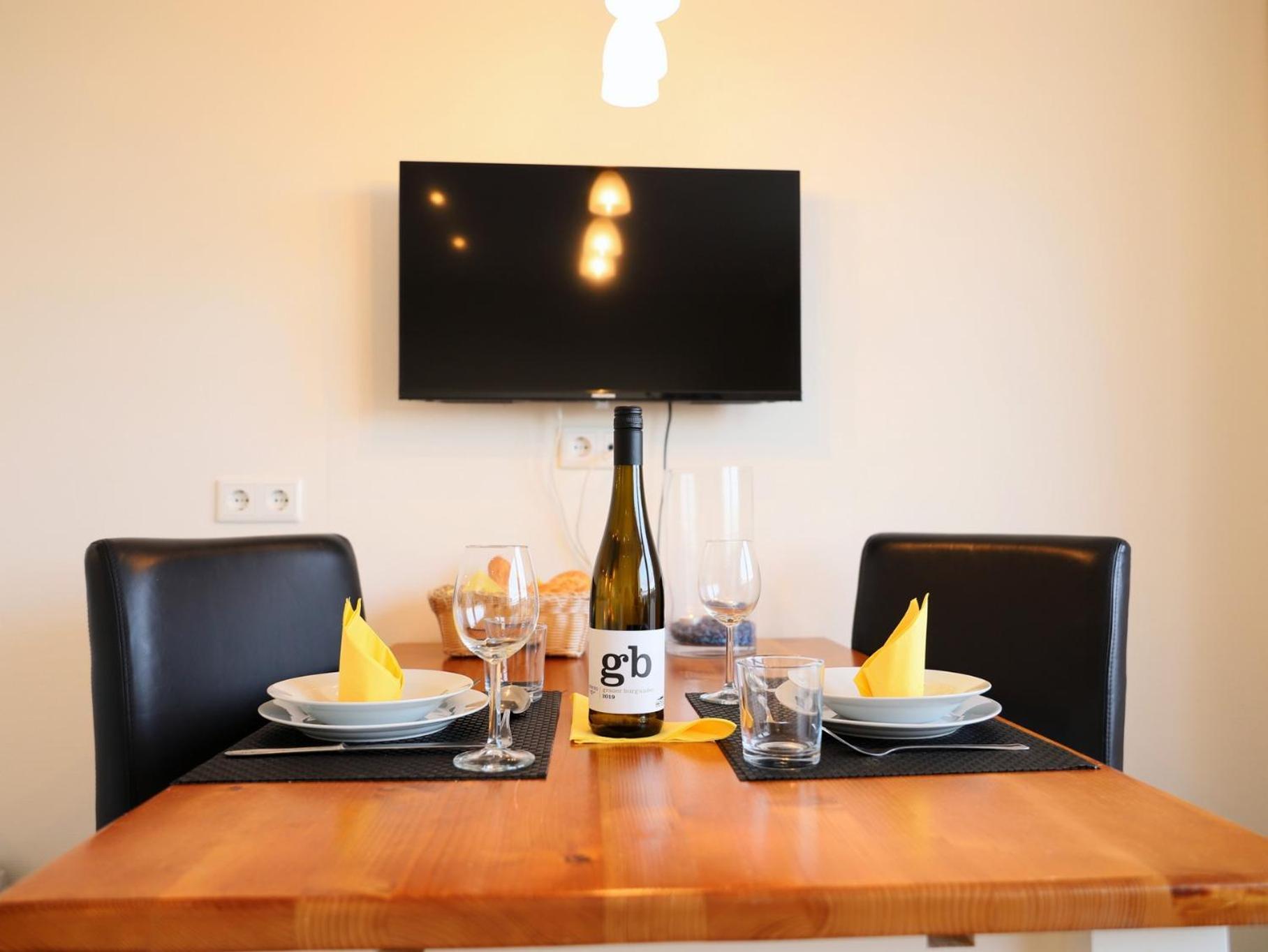 Wohnen Sie Im Herzen Westerlands, In Einer Komplett Neu Renovierten 1-Zimmer Wohnung エクステリア 写真