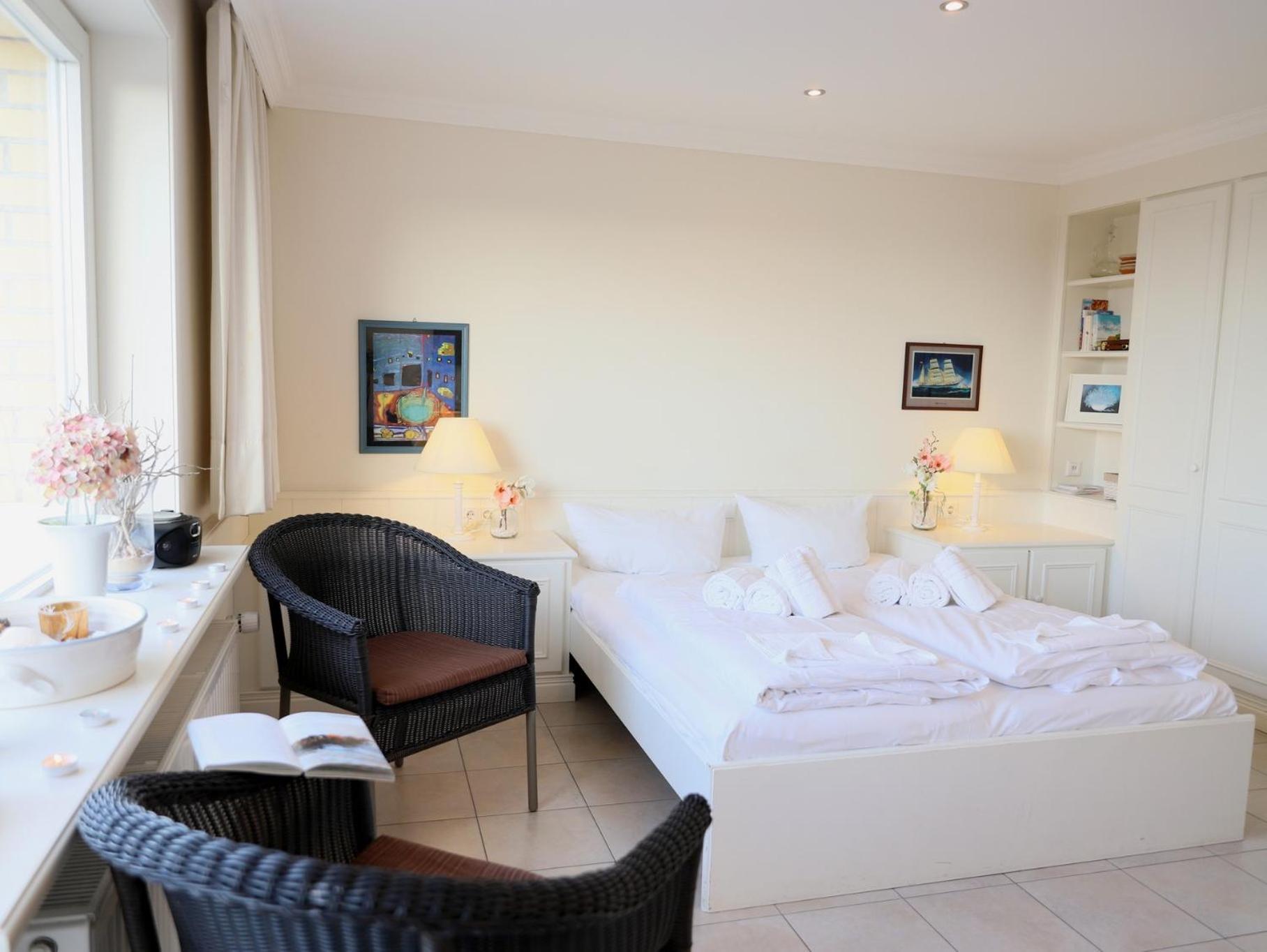 Wohnen Sie Im Herzen Westerlands, In Einer Komplett Neu Renovierten 1-Zimmer Wohnung エクステリア 写真